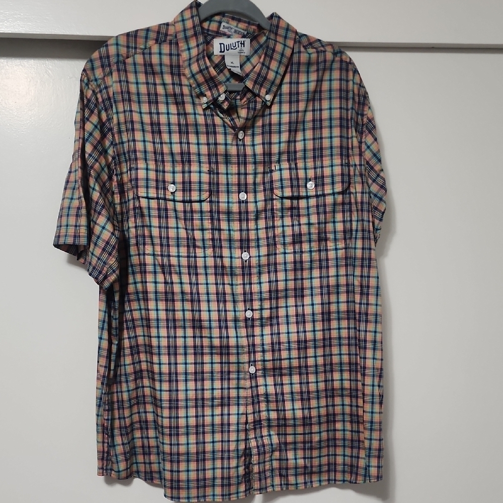 Duluth Trading Company Plaid Short Sleeve Button Down Shirt Men’s